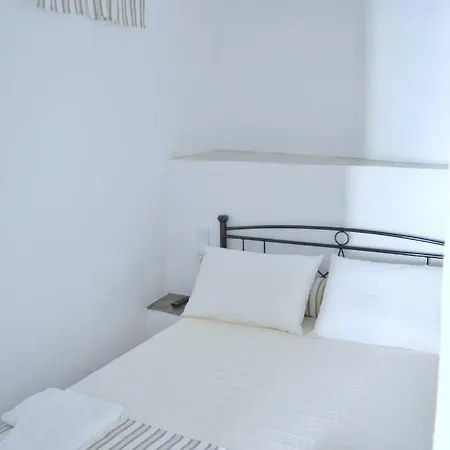 Sopravento House Serifos Town